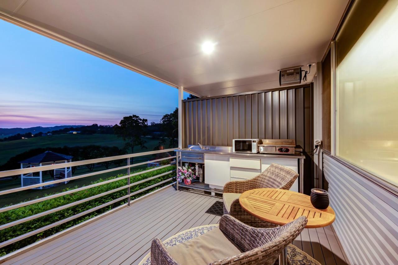Апартаменты Belle Vue Manor Couples Retreat Маручидор Экстерьер фото